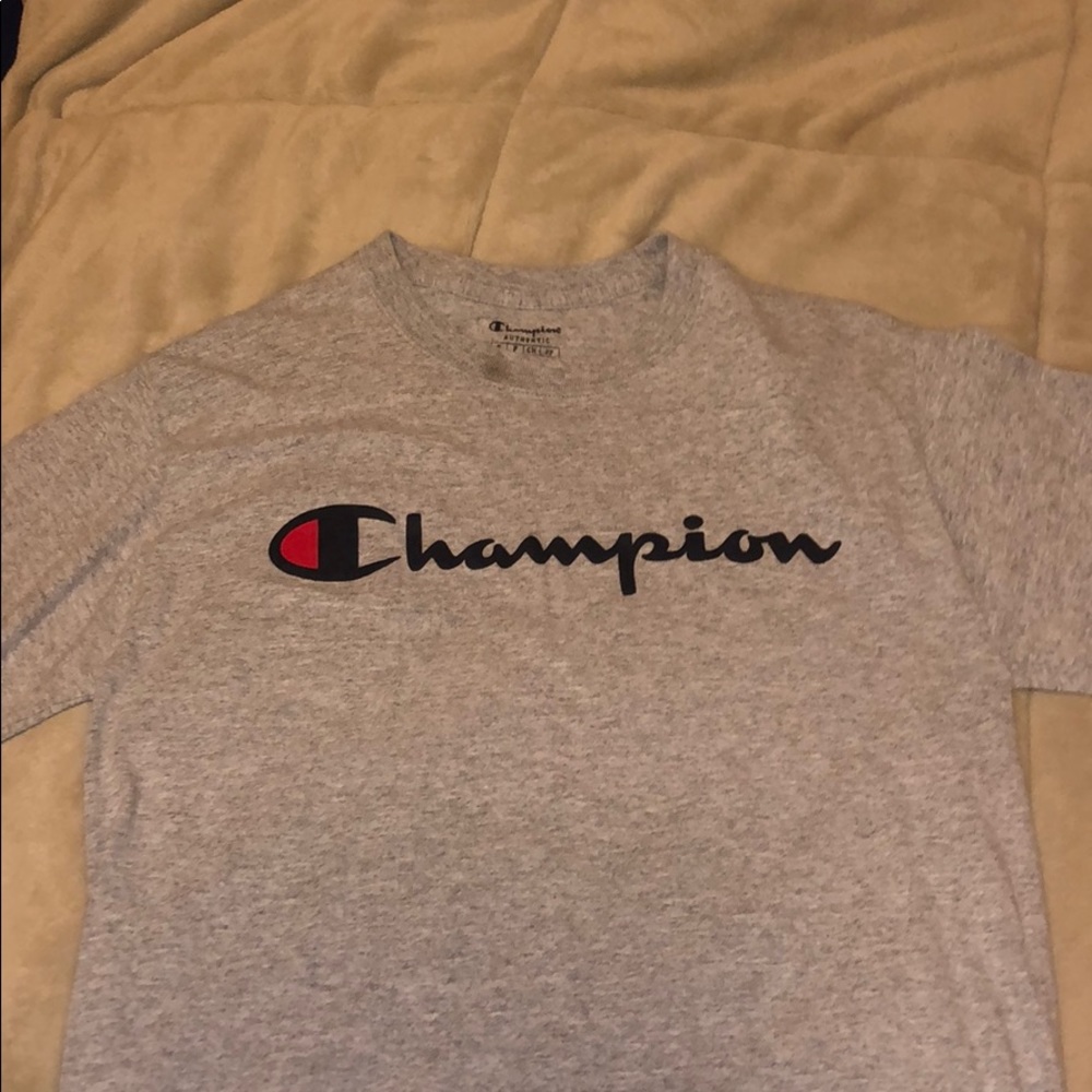Small Men’s Champion Tee